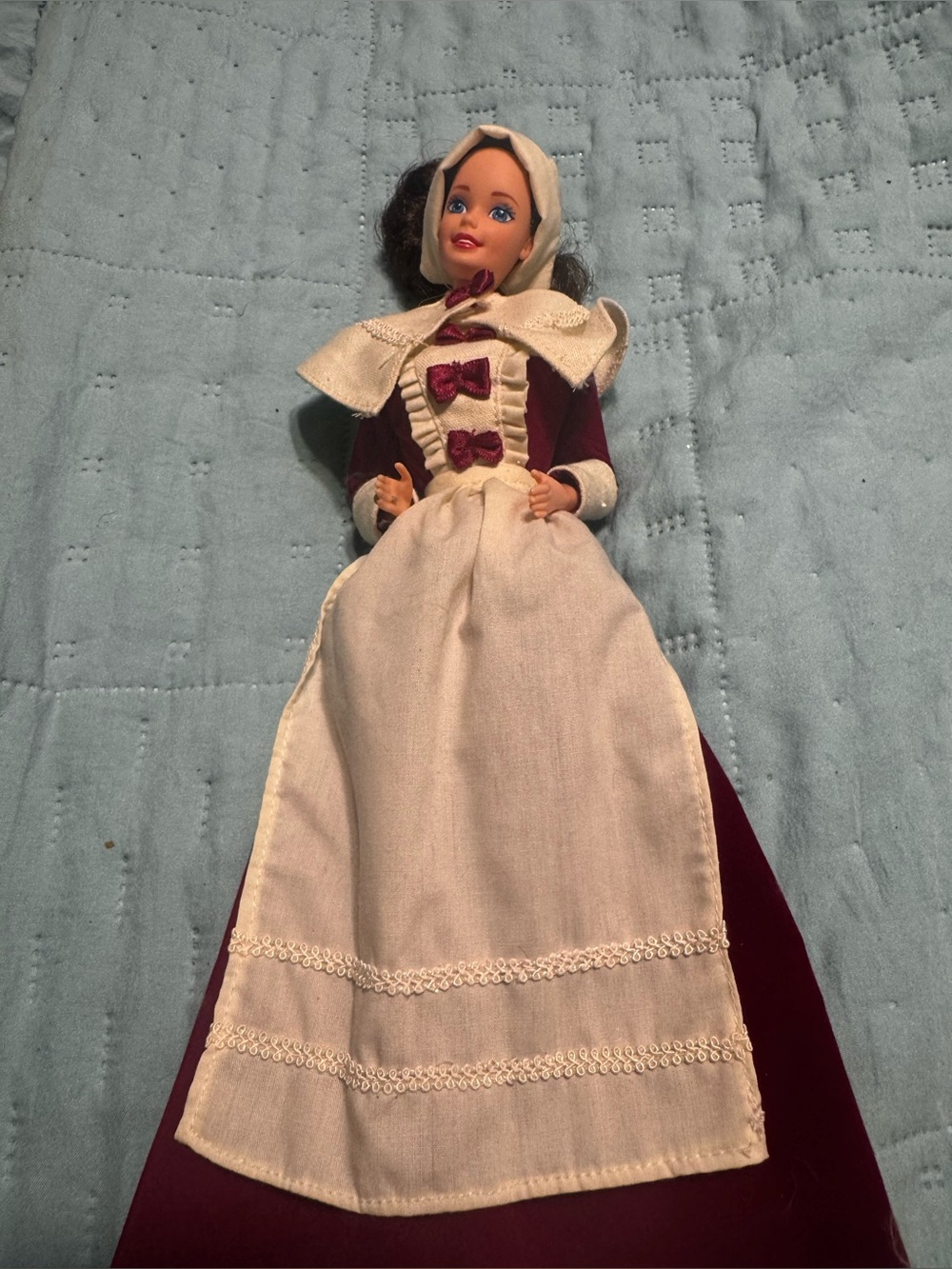Barbie 1994 Pilgrim Special Edition American Stories Collection Brunette 12577